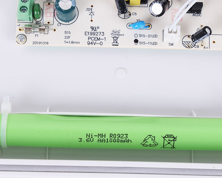 LE515-11 11種類の防水性照明器具-IP65